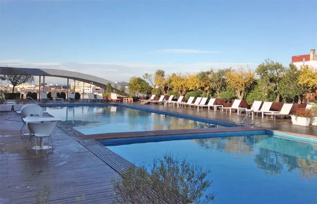 Piscine Radisson blu