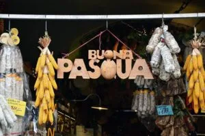 Buona pasqua paques a Rome - Crédit photo : Flickr – Joe Shlabotnik