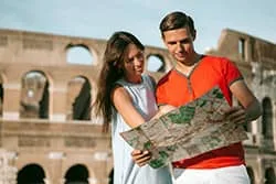 Couple Colisee romantique Rome