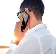 Personne qui téléphone sur son portable