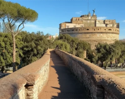 Passetto di Borgo vue sur le Castel Sant Angelo