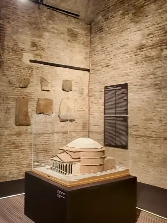 Intérieur Oltre il Pantheon - Maquette du Panthéon